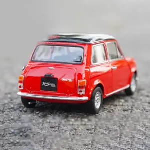 Red Mini Cooper 1300 Diecast Model - 1:24 Scale 7 Seb73dce0a03141d0bea5208dea9fc402i