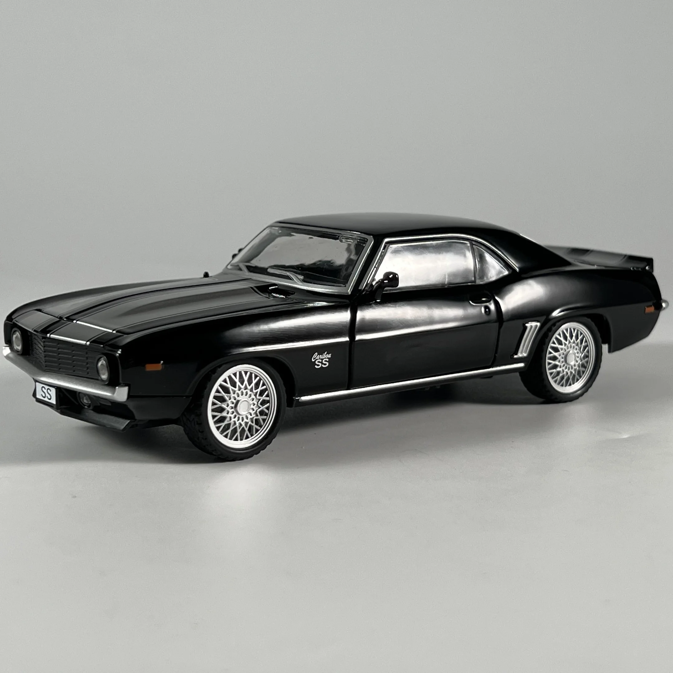 1969 Chevrolet Camaro SS 350 Miniature Model 15 1969 Chevrolet Camaro SS 350 Miniature Model - Image 15