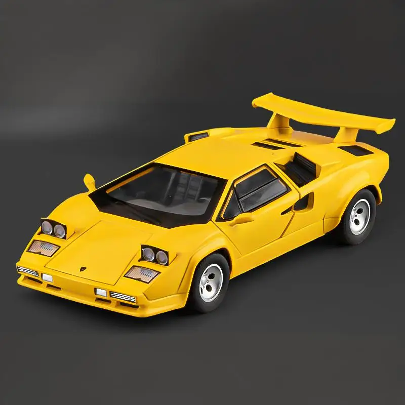 1:24 Scale Lamborghini Countach LP500S Diecast Model 15 1:24 Scale Lamborghini Countach LP500S Diecast Model - Image 15
