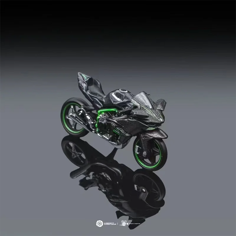1:64 Scale Kawasaki H2r Collector's Model 2 1:64 Scale Kawasaki H2r Collector's Model - Image 2