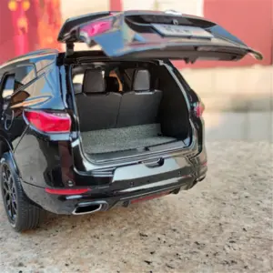 1:18 Scale Chevrolet Blazer Diecast Model 13 Sf56e6ee2446f434b98c0c0c74ded6b2cU