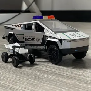 1:32 Scale Diecast Off-Road Police Pickup Truck 12 Sf9006492090047008d97133bd2fba80a5