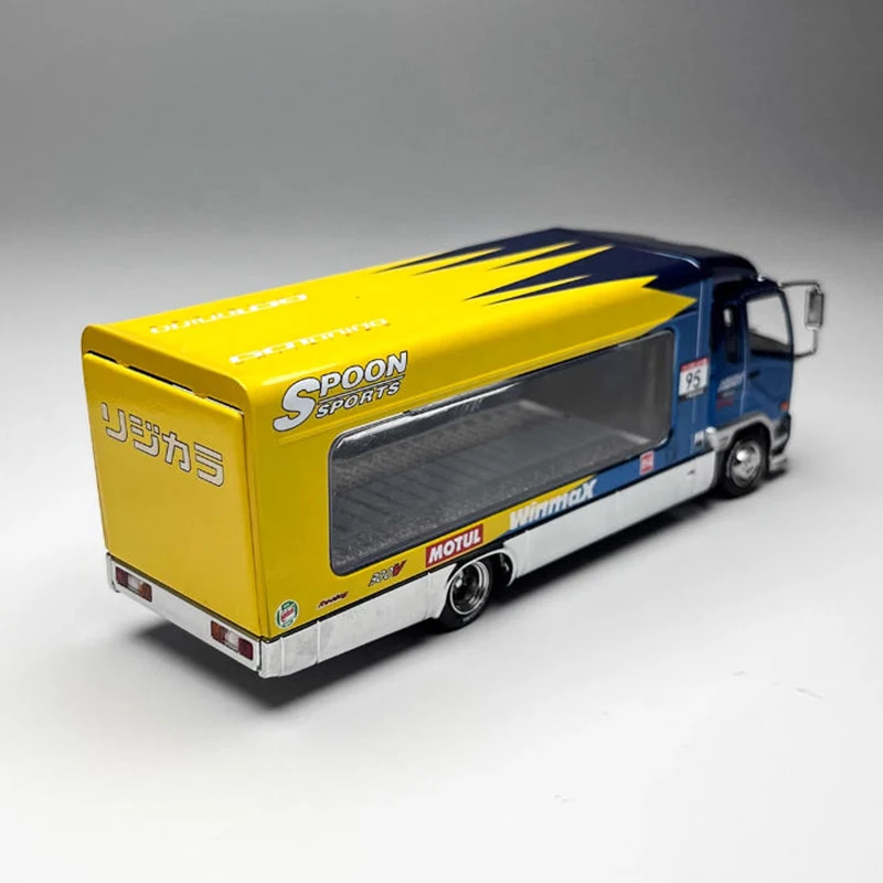Blue 1/64 Fuso MK2 Container Truck Model 3 Blue 1/64 Fuso MK2 Container Truck Model - Image 3