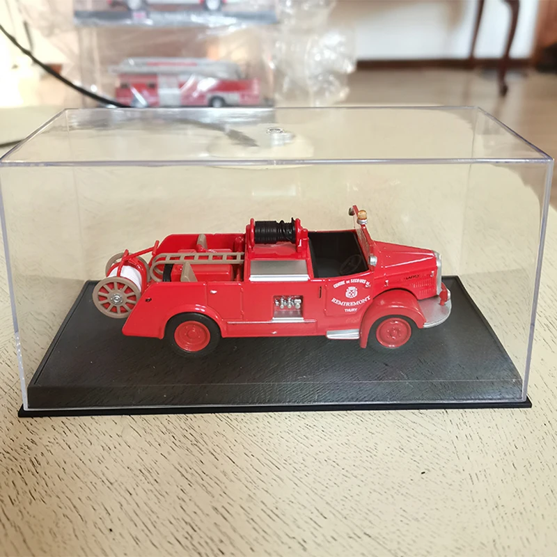 Vintage 1950 Laffly BSS C3 Fire Engine Model 5 Vintage 1950 Laffly BSS C3 Fire Engine Model - Image 5