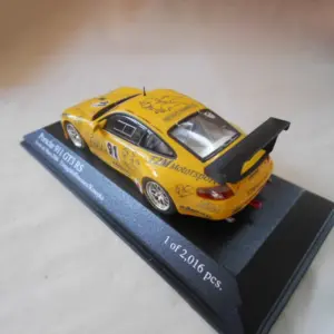 Minichamps Porsche 911 GT3 RS 1:43 Scale Model 11 Sfb6850bef528492ca6c4ddd78bcdad45o