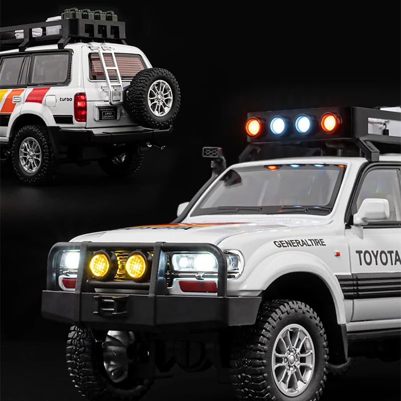 1/24 Toyota Land Cruiser LC80 Diecast Model 4 1/24 Toyota Land Cruiser LC80 Diecast Model - Image 4