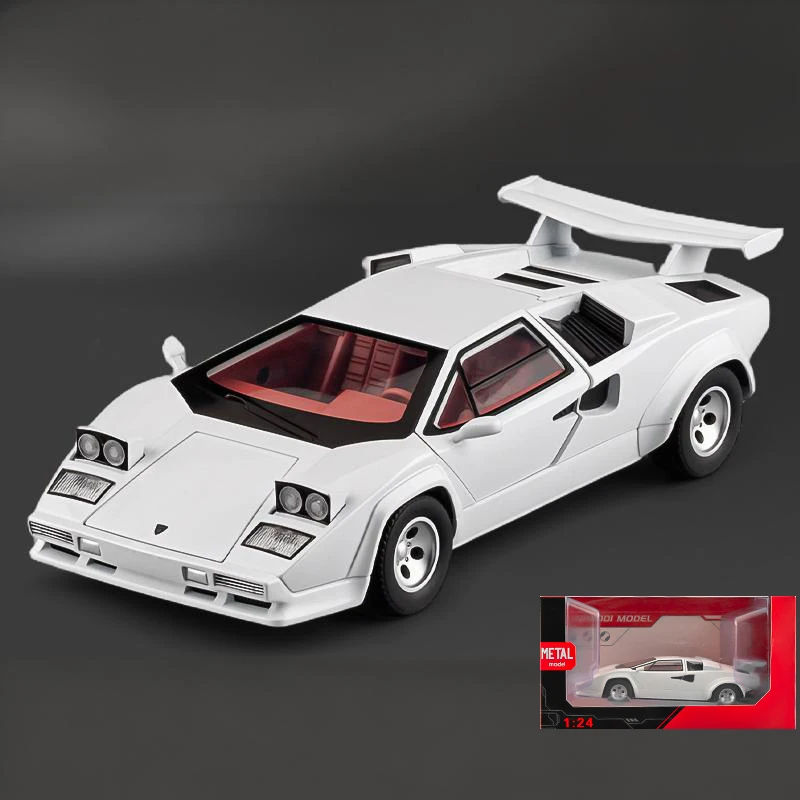 1:24 Scale Lamborghini Countach LP500S Diecast Model 11 1:24 Scale Lamborghini Countach LP500S Diecast Model - Image 11