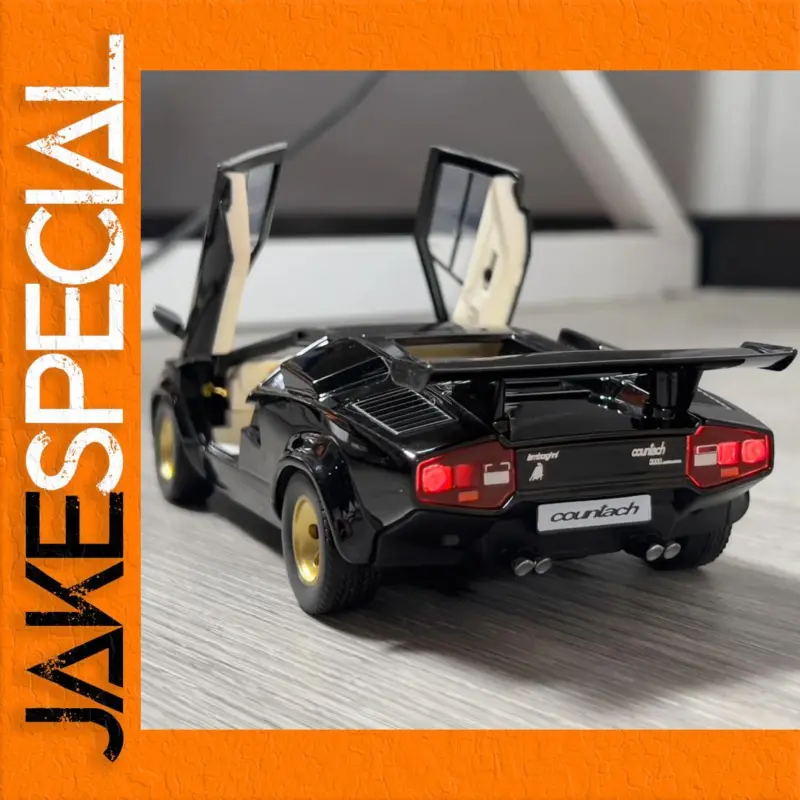 Discover the Elegance of the Lamborghini Countach LP500S 1:24 Diecast Model 1 c2241bae1f204a348ce3ea83 product image