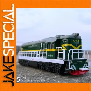 Vintage Dongfeng Steam Locomotive Model 26cm Length