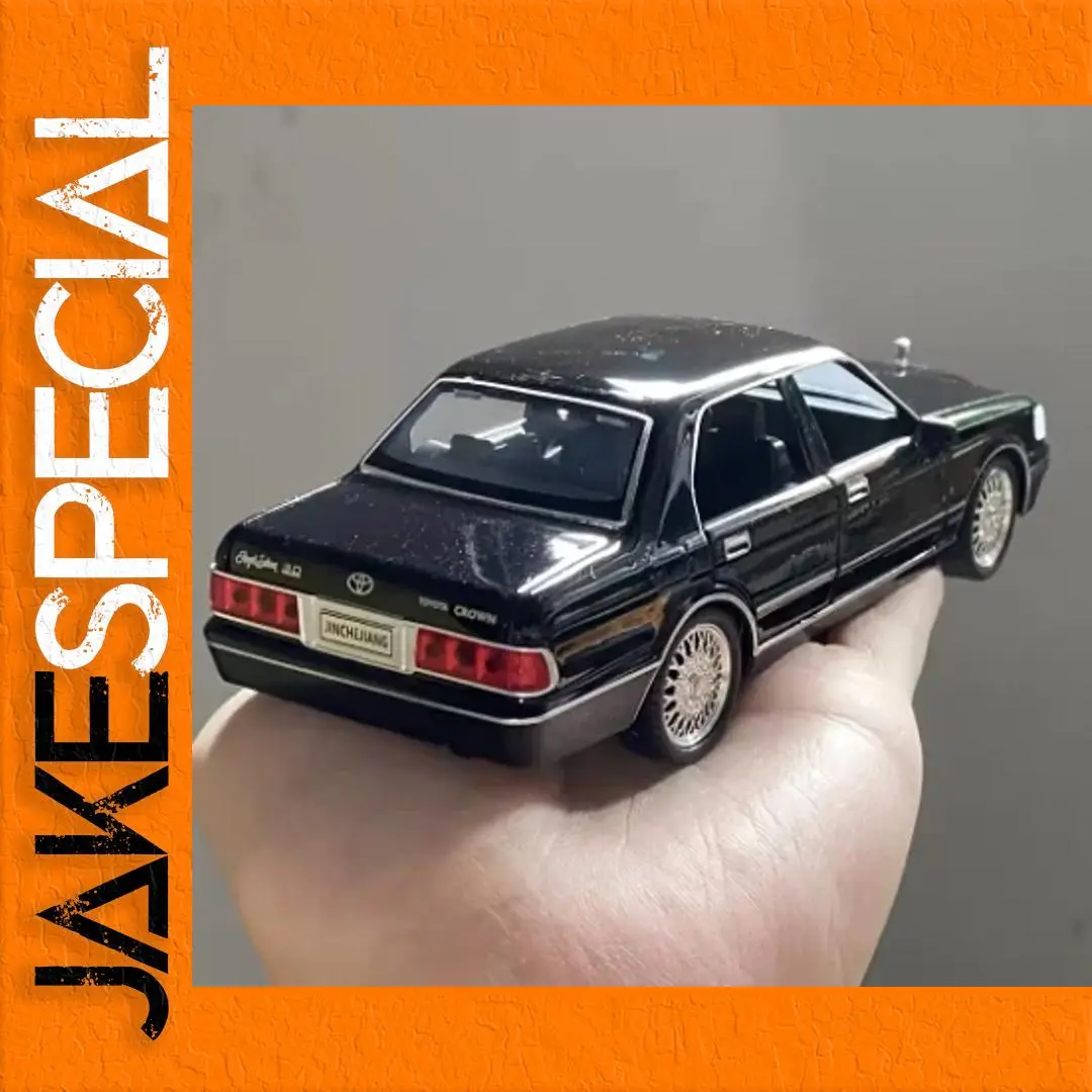 Toyota Crown Royal 1:32 Diecast Model 1 Toyota Crown Royal 1:32 Diecast Model