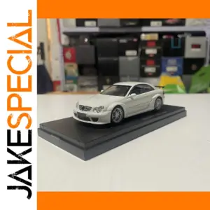 Mercedes-Benz CLK DTM AMG 1:43 Die-Cast Model