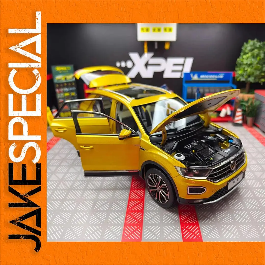 Yellow 1:18 Scale Volkswagen T-Roc Alloy Model 1 Yellow 1:18 Scale Volkswagen T-Roc Alloy Model