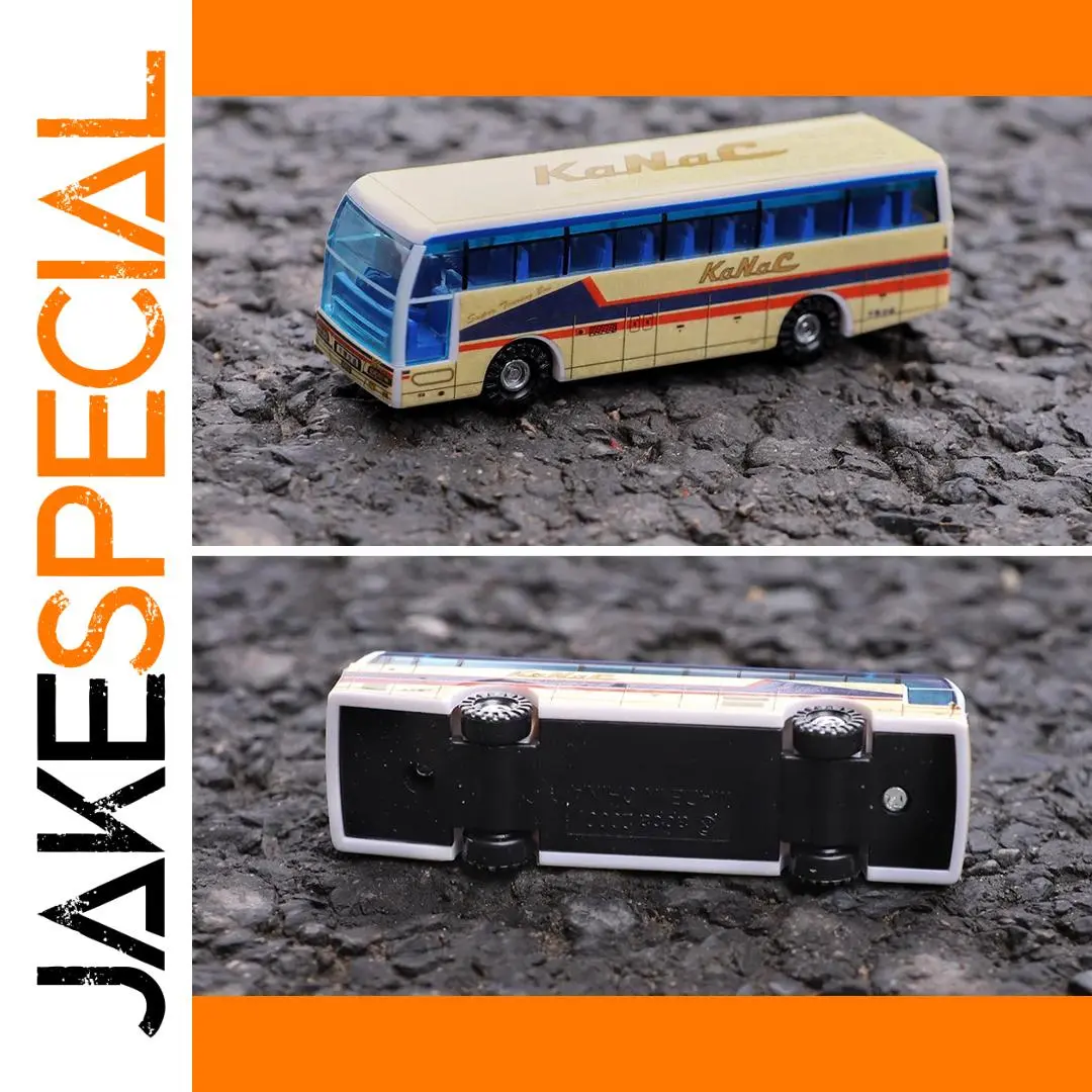 Vintage Miniature Bus Model for Dioramas 1 Vintage Miniature Bus Model for Dioramas