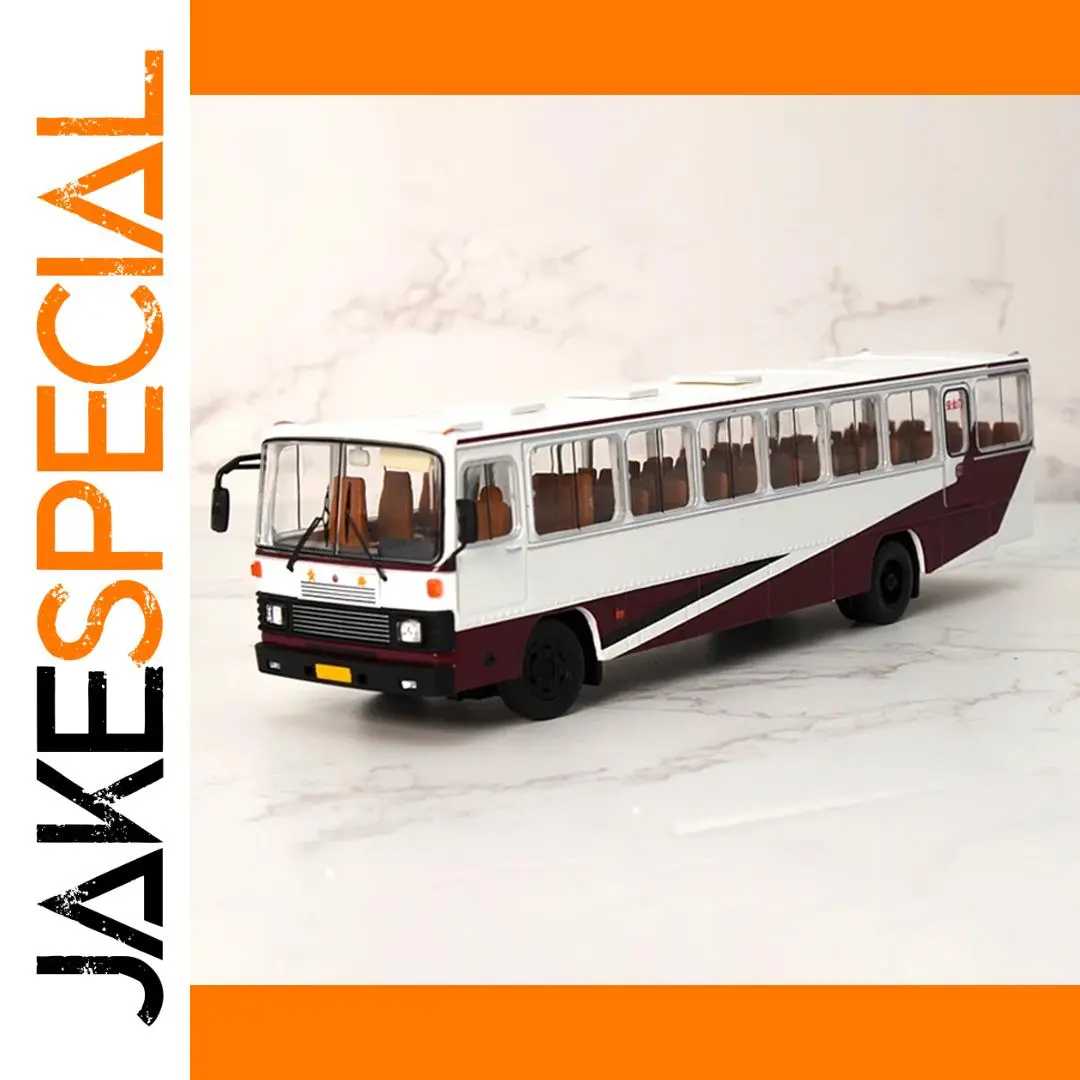 Vintage 1:64 Scale Diecast City Bus Model 1 Vintage 1:64 Scale Diecast City Bus Model