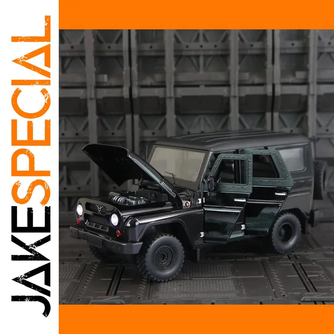 1/18 UAZ Hunter Diecast Model SUV 1 1/18 UAZ Hunter Diecast Model SUV