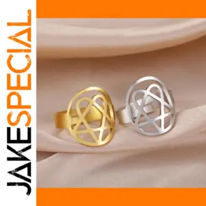 Heartagram Star Ring in Gold or Silver
