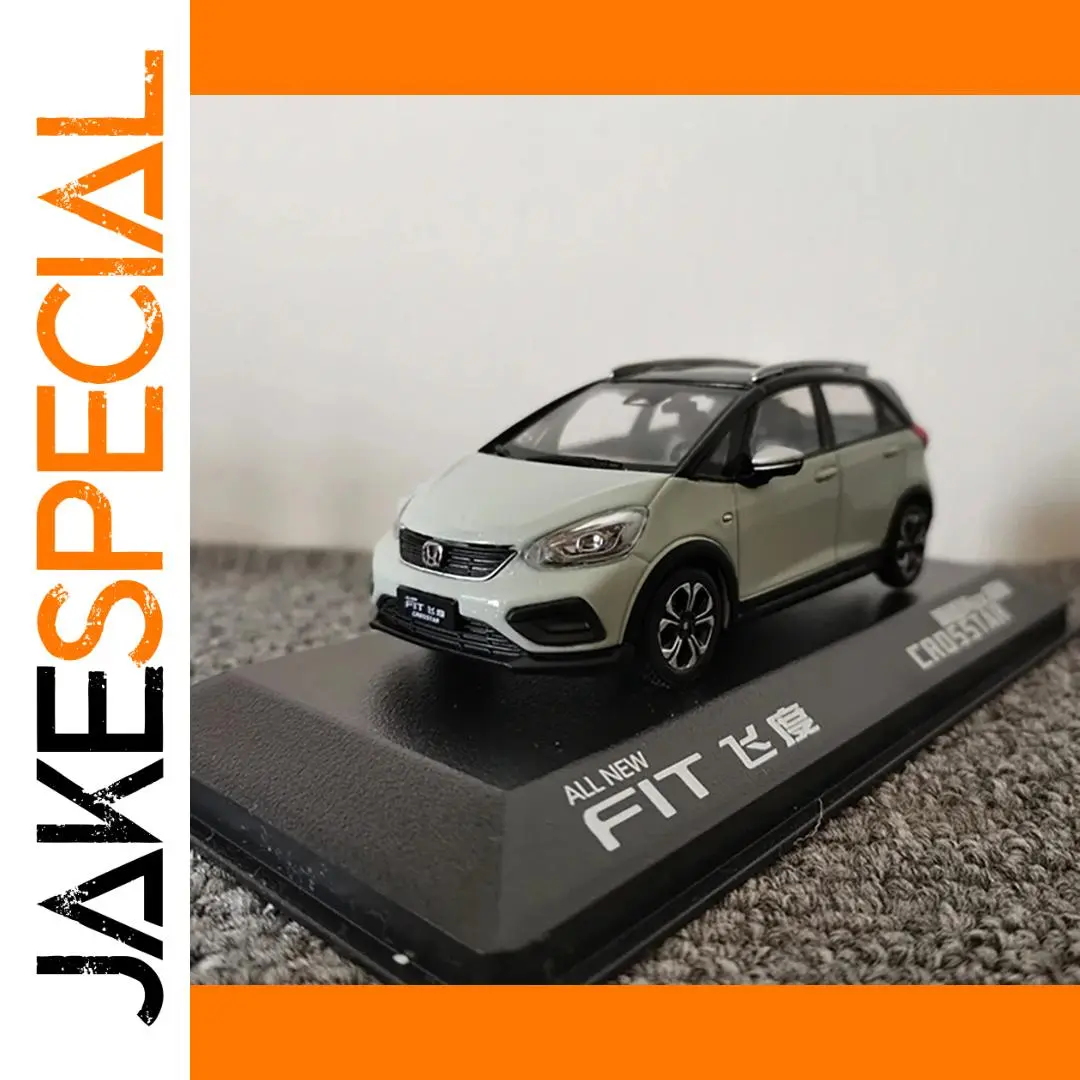 Honda Fit Crosstar 1:40 Scale Die-Cast Model 1 Honda Fit Crosstar 1:40 Scale Die-Cast Model