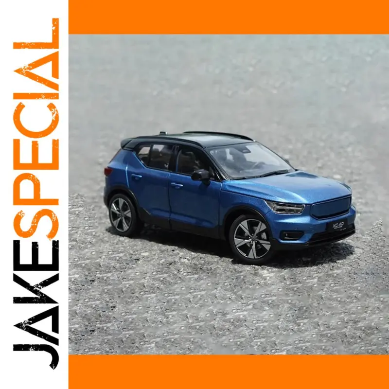 Discover the Elegance of the 1:18 Scale 2022 XC40 SUV Diecast Model 1 38ff323d704a4f66b30cfc9c product image