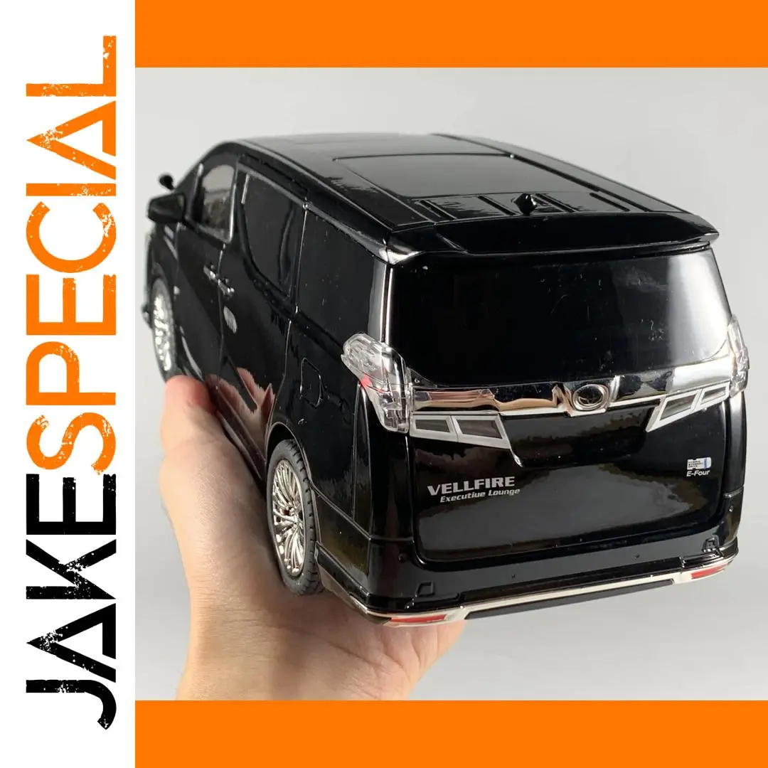 1:18 Scale Toyota Vellfire Diecast Model 1 1:18 Scale Toyota Vellfire Diecast Model