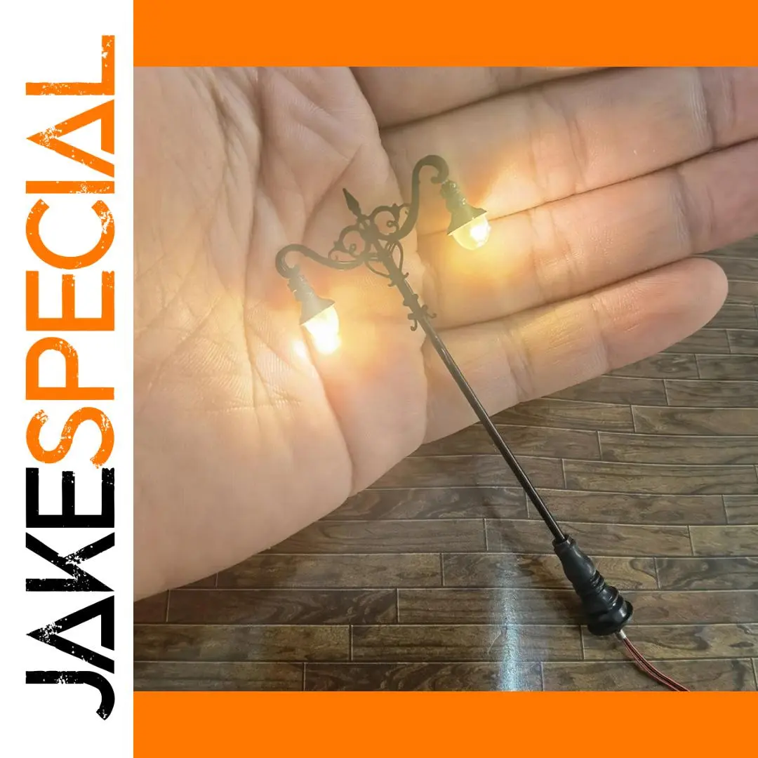 Vintage HO Scale Streetlamp Set (1 or 3) 1 Vintage HO Scale Streetlamp Set (1 or 3)