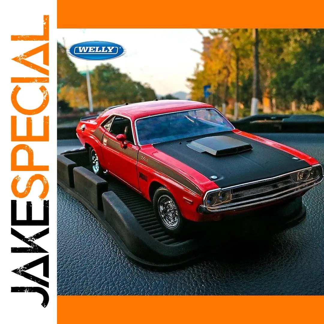1970 Dodge Challenger T/A Diecast Model 1:24 Scale 1 1970 Dodge Challenger T/A Diecast Model 1:24 Scale