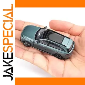 Xpeng G9 1:64 Diecast Model in Metallic Green