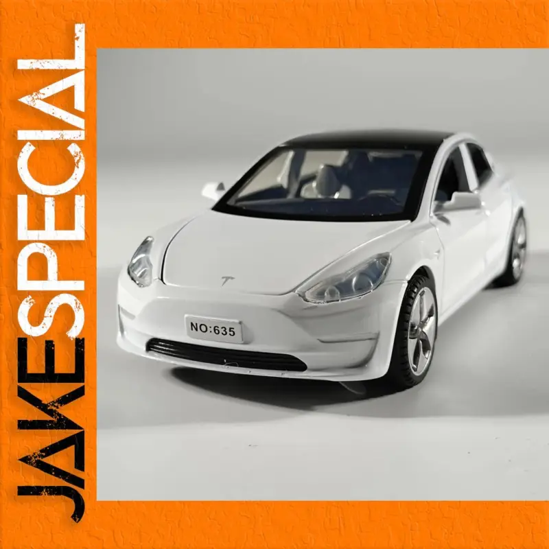 Discover the Elegance of the 1:32 Scale Diecast Tesla Model 3 White Replica 1 550f2ee92a2b470881b3307c product image