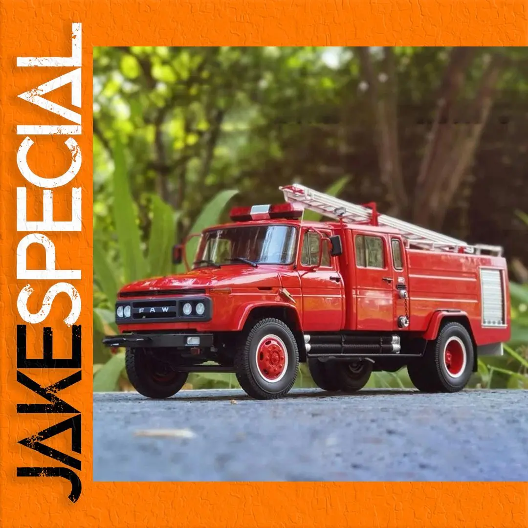 Vintage 1:24 Fire Truck Die-Cast Replica 1 Vintage 1:24 Fire Truck Die-Cast Replica