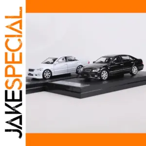 Toyota Crown Athlete 1:64 Diecast Model by Burago