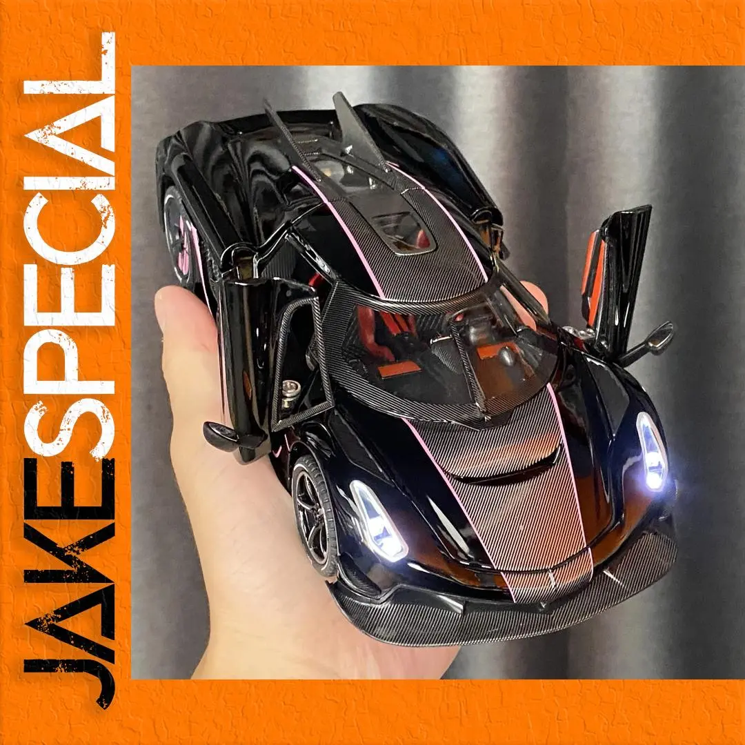 1:24 Scale Diecast Sports Car Model 1 1:24 Scale Diecast Sports Car Model