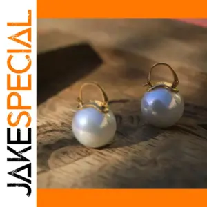 Elegant Gold and Pearl Drop Earrings