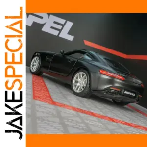 Mercedes-Benz GT 1:24 Diecast Model by Maisto