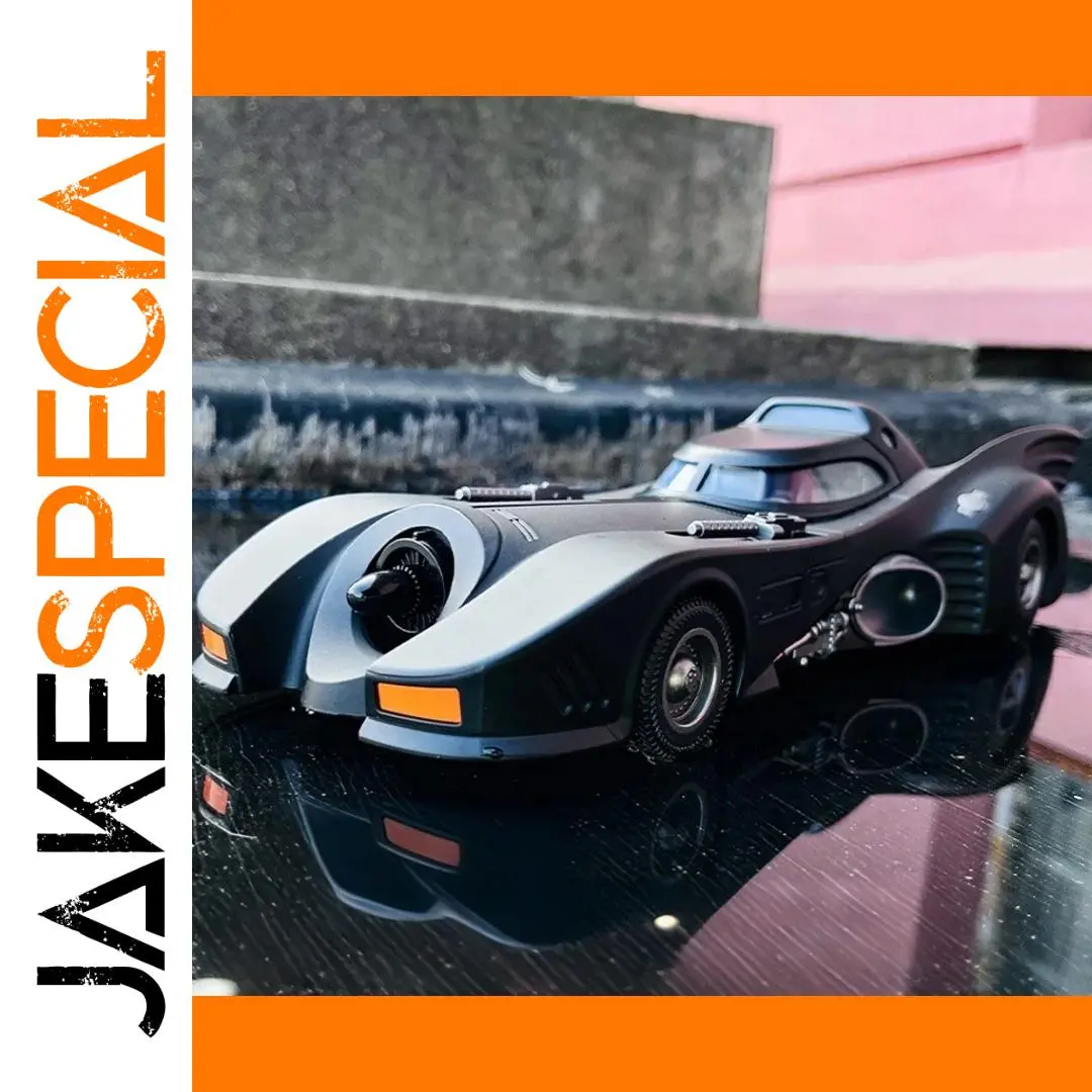1/18 Scale Diecast Batmobile Model 1 1/18 Scale Diecast Batmobile Model