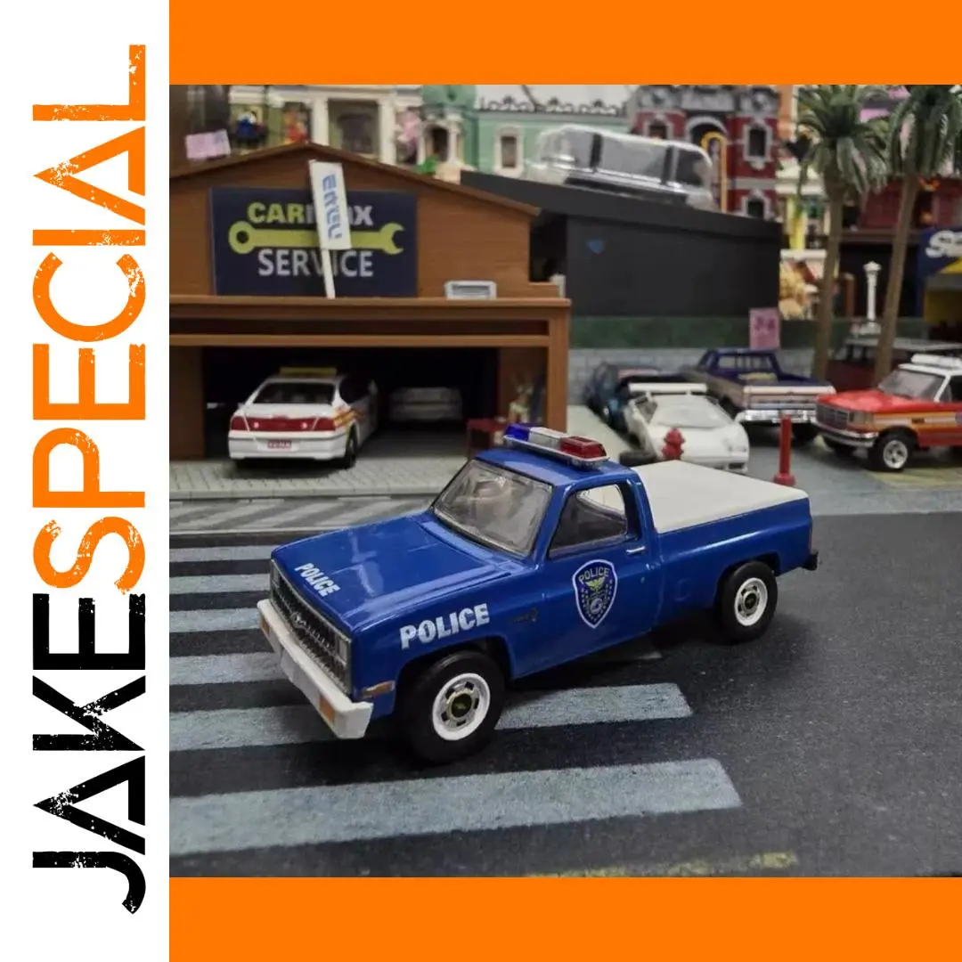 Police Pickup Truck Die-Cast Model 1:64 Scale 1 Police Pickup Truck Die-Cast Model 1:64 Scale