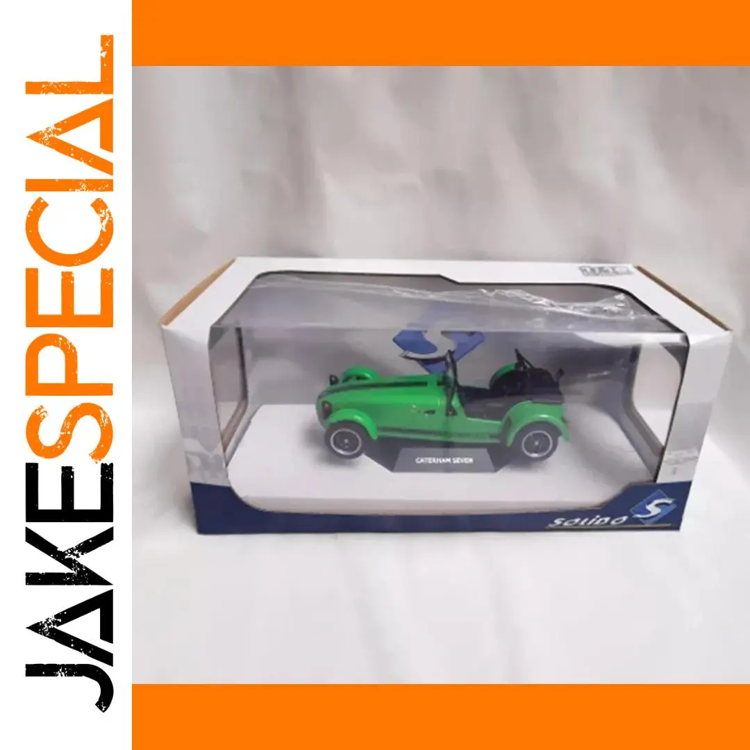 Green 1/18 Scale Diecast Model Car 1 Green 1/18 Scale Diecast Model Car