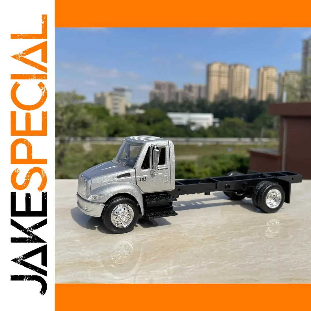 1:43 Scale Diecast Truck Model for Collectors 1 1:43 Scale Diecast Truck Model for Collectors