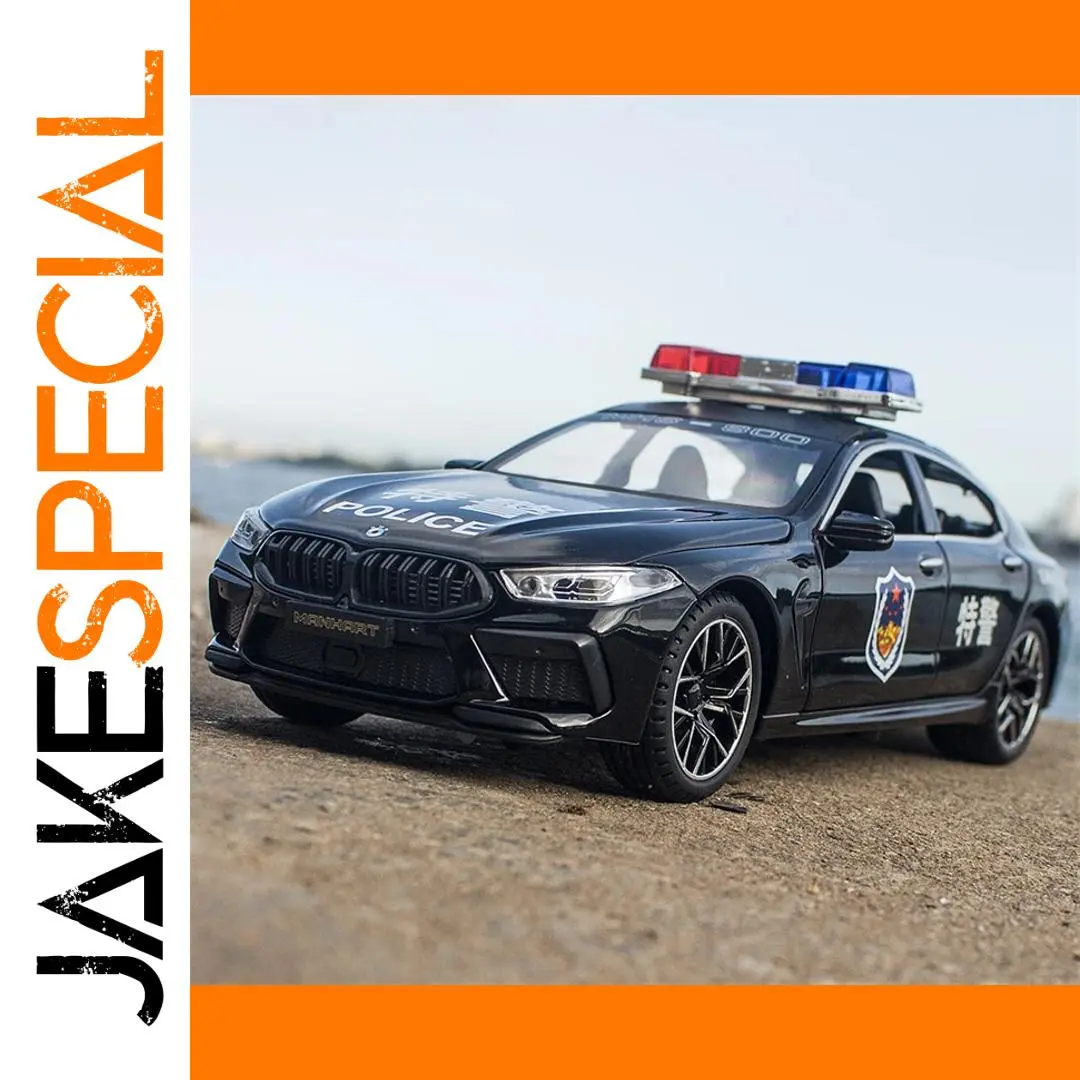 1:24 Scale Diecast Police Car Model 1 1:24 Scale Diecast Police Car Model