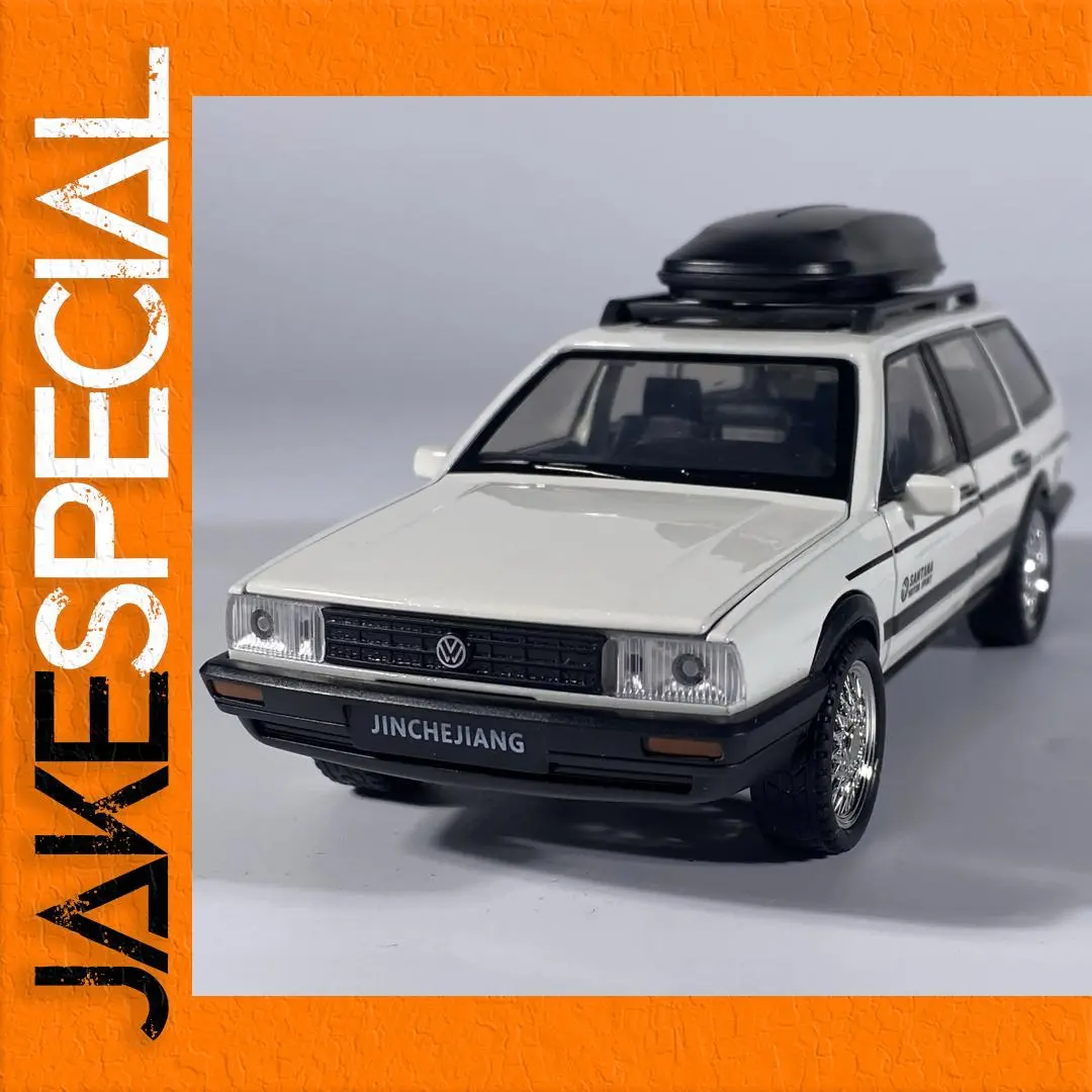Volkswagen Santana Wagon 1:32 Diecast Model 1 Volkswagen Santana Wagon 1:32 Diecast Model