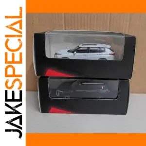 1:43 Scale Outlander SUV Diecast Model