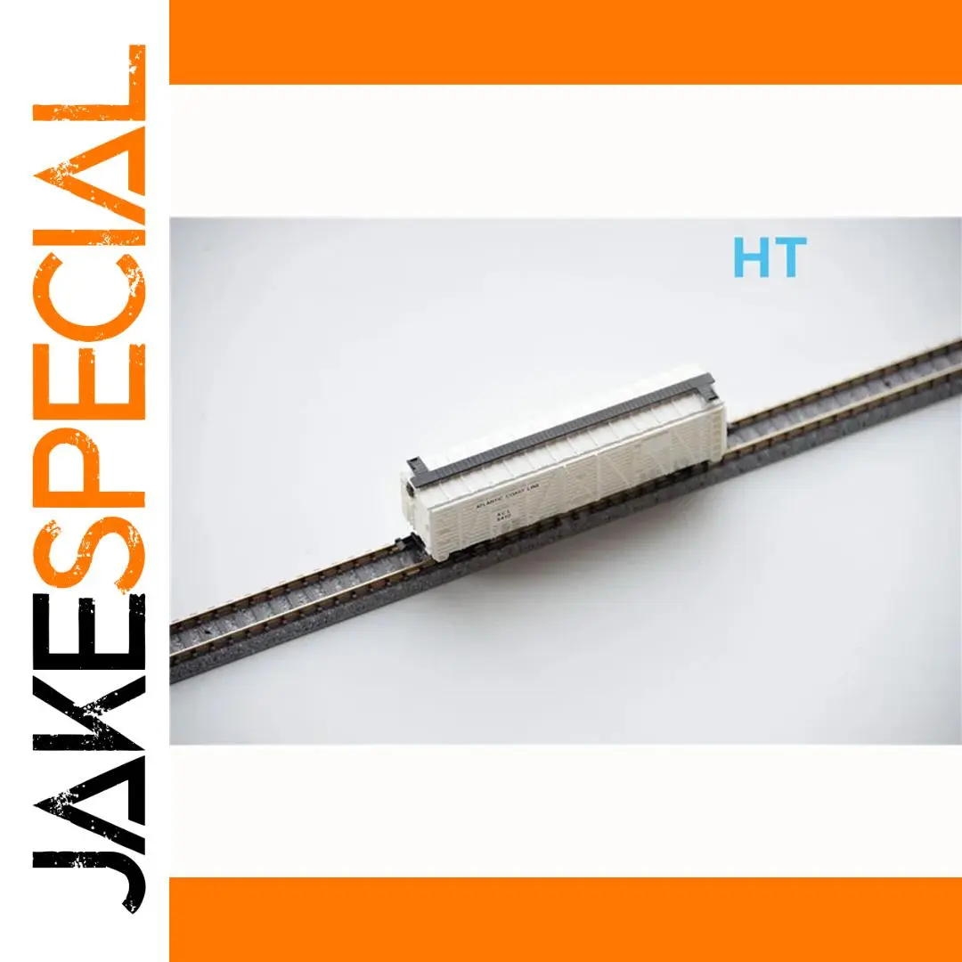 Vintage White Freight Boxcar Model 1/160 Scale 1 Vintage White Freight Boxcar Model 1/160 Scale