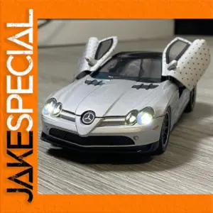 Mercedes-Benz SLR McLaren 1:32 Die-Cast Model