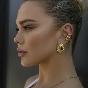 A0f973eafd55f49e593bf8bb7f5ceb610C