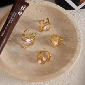 Stainless Steel Heart-Shaped Zirconia Ring 14 A121955a759654fca943bbe2fc613c1ed5