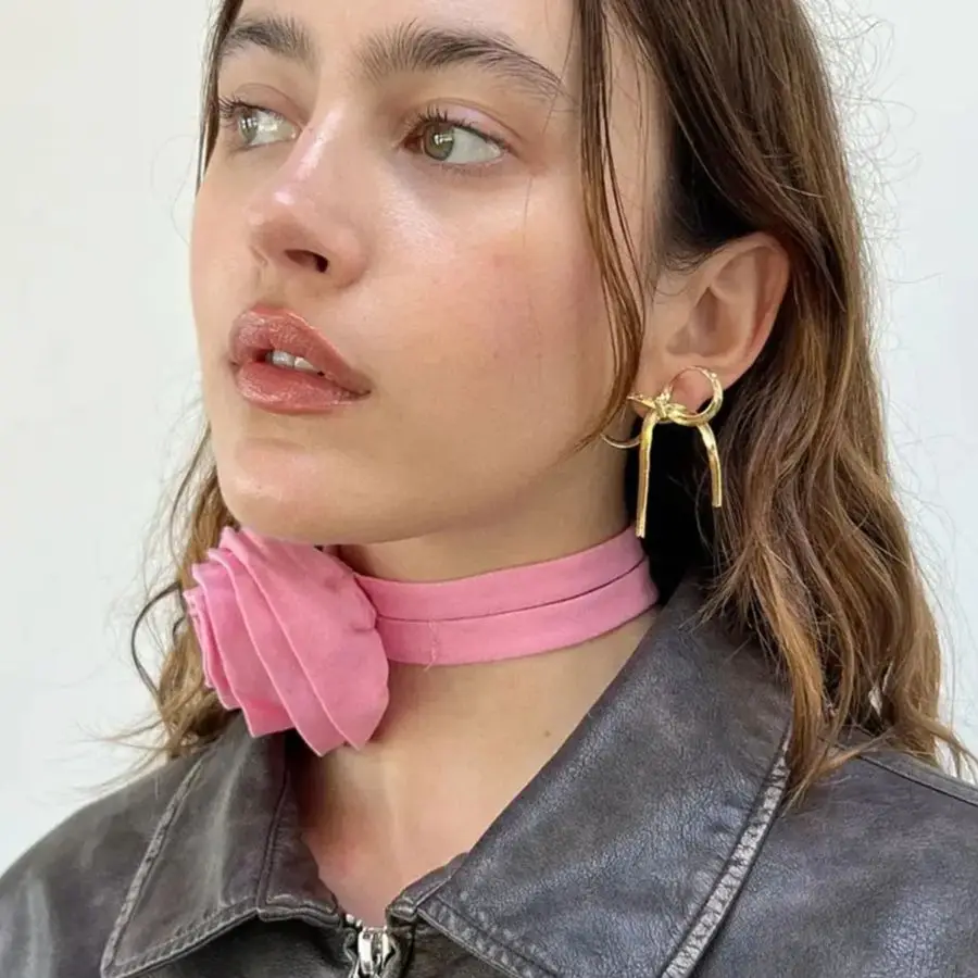 Elegant Gold Stainless Steel Earrings JDEW2312023 3 Elegant Gold Stainless Steel Earrings JDEW2312023 - Image 3