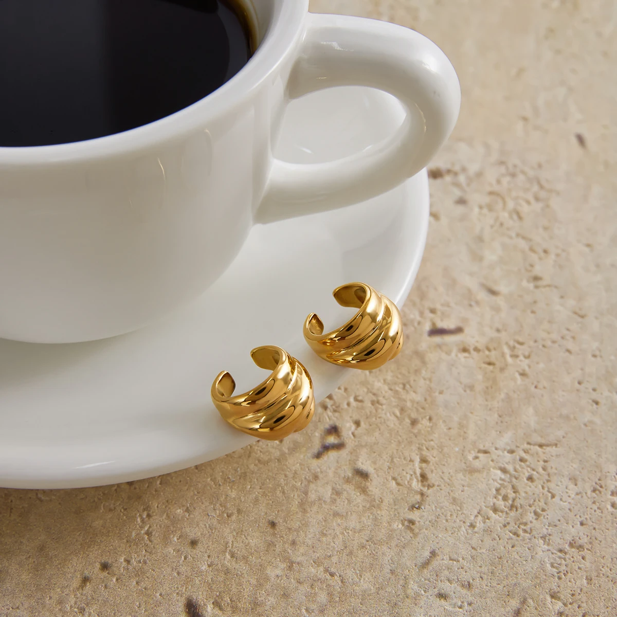 Elegant Stainless Steel Gold Ear Clip Set 5 Elegant Stainless Steel Gold Ear Clip Set - Image 5