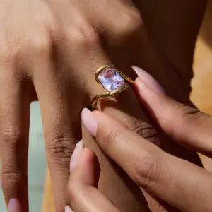 A3a89ca73636642cf9dbbb7f5dd7d048aN