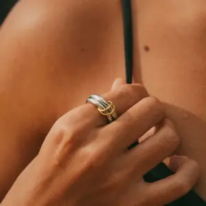 A51166bc026a34aa7bf252b617d995d04c