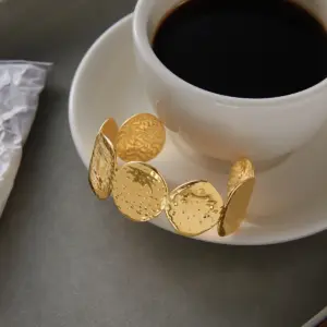 A546f57ef11534663902b875b18fd5039v