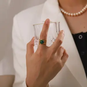 A6cecff2a06c341b89146f6d31ef659e4T