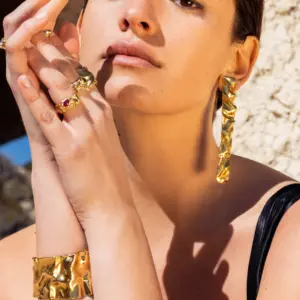 A6e3e4989bcdd4537bbf29d18f85d1a6bO